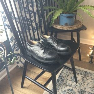 John Fluevog black angels Gibson swirl size 12